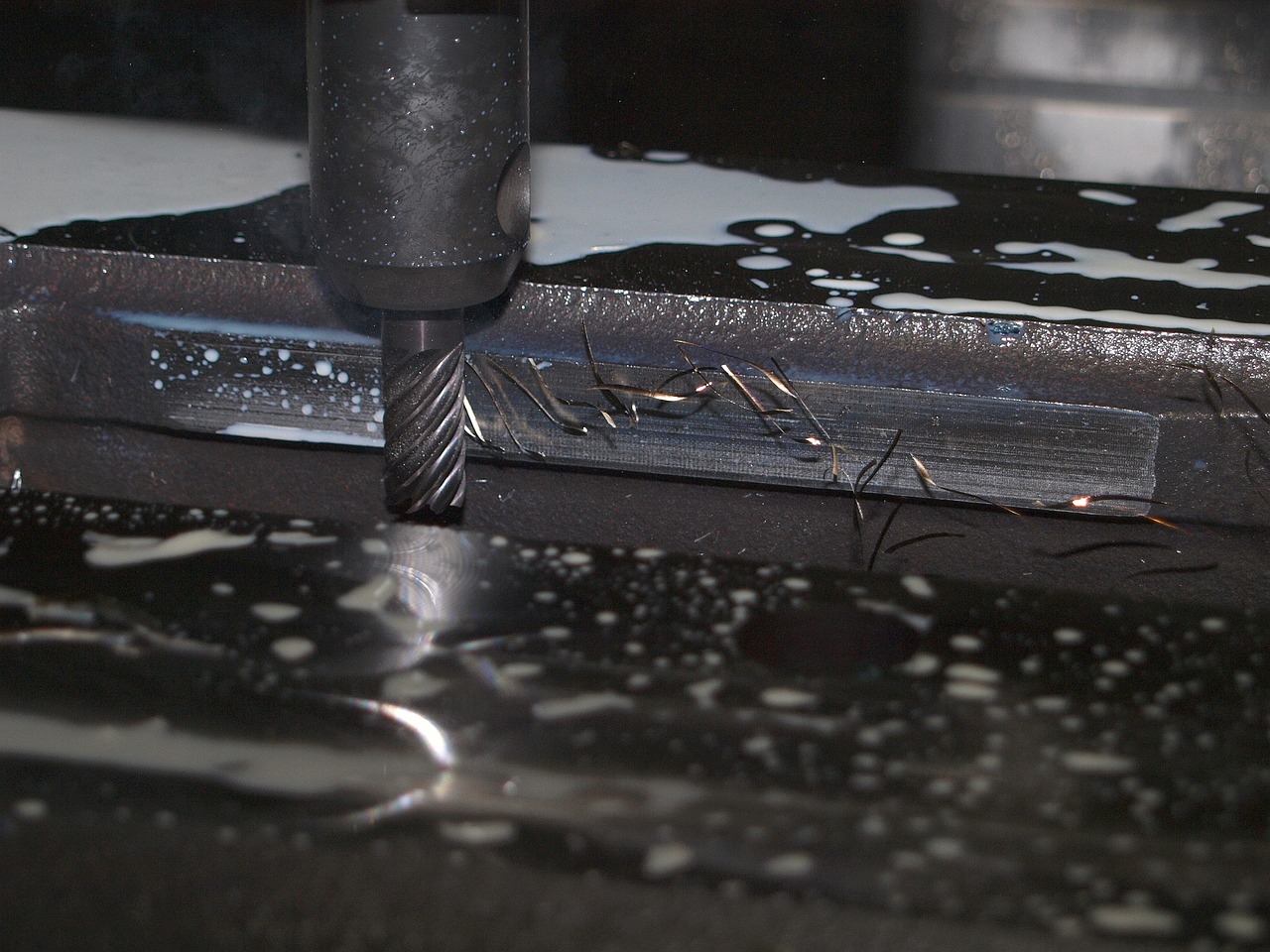 precision cnc milling